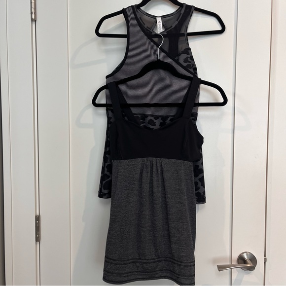 Lululemon Tank Bundle Size 8 Built-In Bra + Racerback - Picture 2 of 12